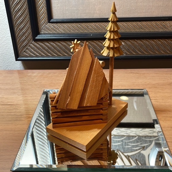 Nativity Scene: Vintage Handmade Wood by S. Sitarsky and J. Fedorowicz of Poland - Picture 3 of 7